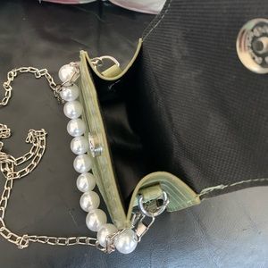 OEAK-PEARL BAG pastel green